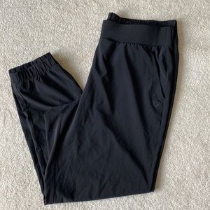 Gap fit black joggers